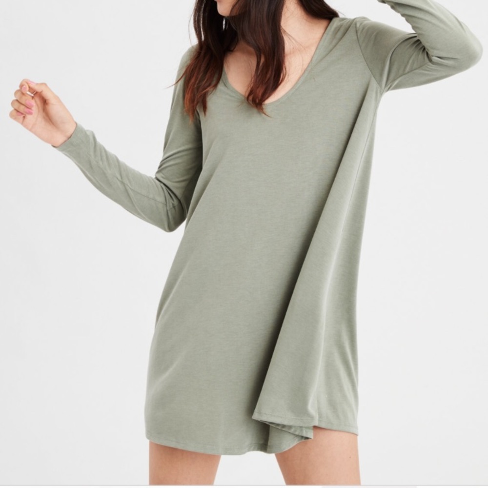 AE LONG SLEEVE KNIT SWING DRESS